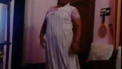 दो गर्म महिला है एक अच्छा हॉलीवुड सेक्सी हिंदी फिल्म समय