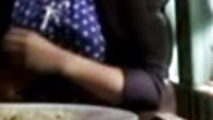 फॅट टीचर बहकाया एक पुरुष में कक्षा हिंदी सेक्सी फिल्म वीडियो में