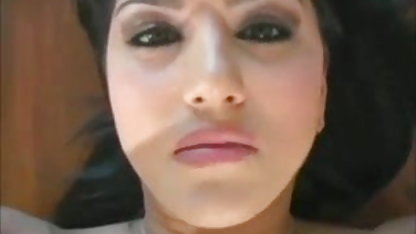 सफाई महिला है सेक्सी मूवी दिखाओ हिंदी में shagced
