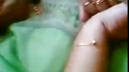 सेक्स मालिश चेक सेक्सी एचडी हिंदी मूवी लड़की