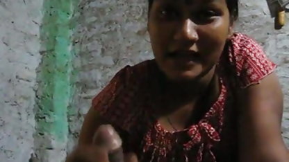 कैसे मैं हिंदी सेक्सी फिल्म सेक्सी शांत मेरे स्तन गर्मियों में!