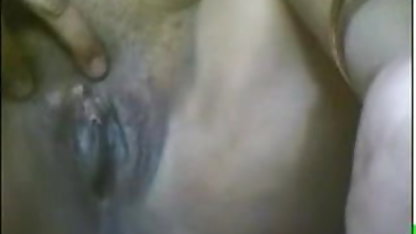 वेश्या के साथ लाल पंख में उसके बाल सेक्सी मूवी इन हिंदी