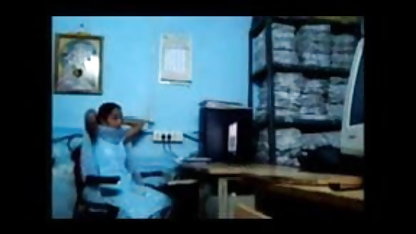 टैटू माँ के साथ नीले सेक्सी पिक्चर हिंदी मूवी आँखें