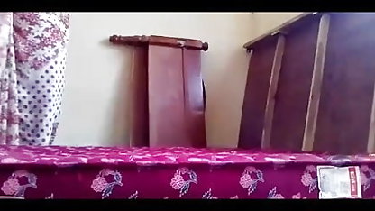 लड़की में मदद करता है प्रेमिका करने के लिए सेक्सी पिक्चर फुल मूवी खिंचाव उसके किट्टी
