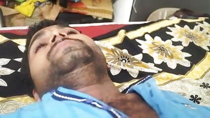 प्यारा लोला हिंदी मूवी फुल सेक्सी मूवी ख़ुशी से खुद देता है