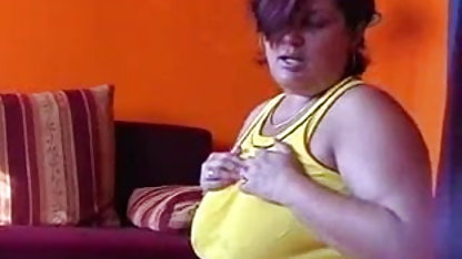 पुजारिन के प्यार सेक्सी इंग्लिश पिक्चर दिखाइए सोफी लिंक्स