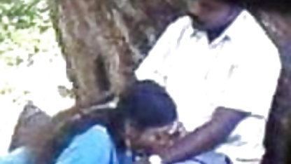 काले बाल सेक्सी सेक्सी हिंदी फिल्म वीडियो वाली masturbates पर खाने तालिका