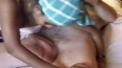 लाल बालों वाली गांठ दो डिक्स थी हिंदी फिल्म बीएफ सेक्सी ।