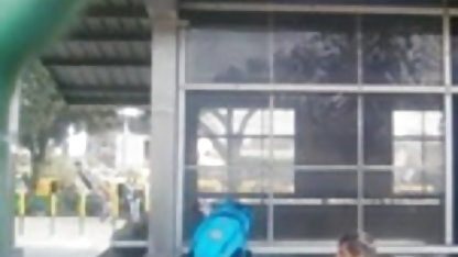 डॉक्टर मरीज को अस्पताल में धकेल रहे सेक्सी फिल्म हिंदी बीएफ थे